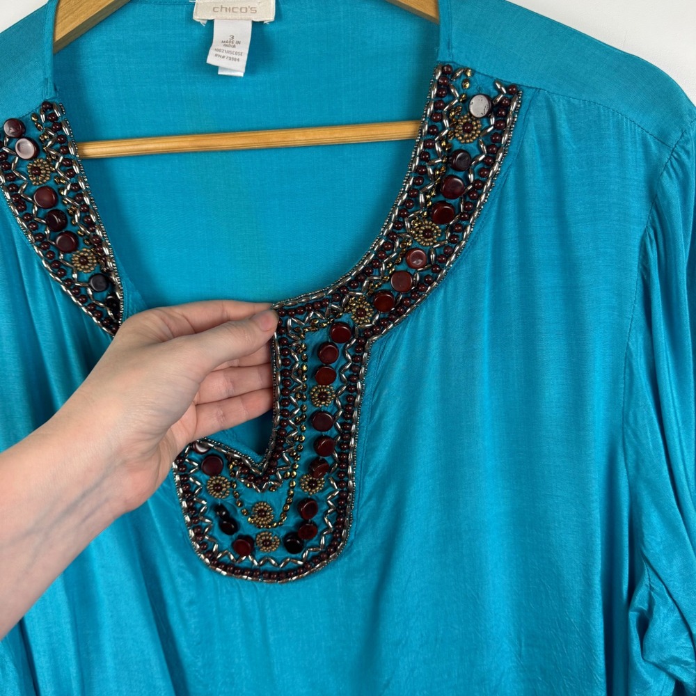 Chicos Embellished Tunic Top Size 3 XL Blue Viscose Beaded Neck Resort Tropical - Picture 2 of 11